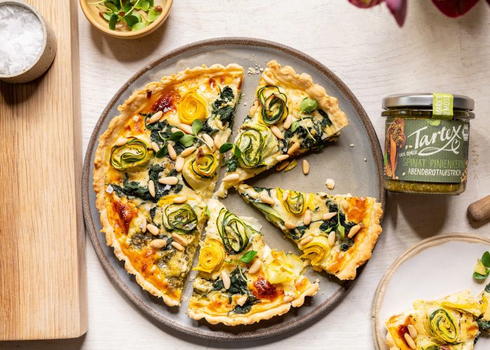Spinat-Pinienkerne Zucchini Quiche_06